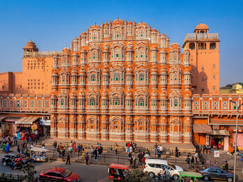 Индия решила сменить название