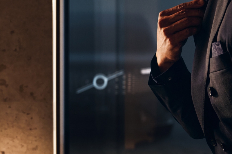 Минивэн Volvo EM90 засветился на новых официальных фото