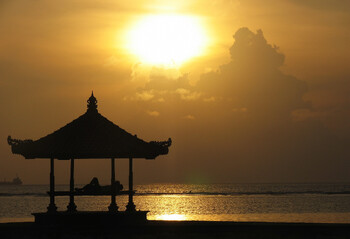 На Бали рассказали, как можно будет оплатить туристический сбор