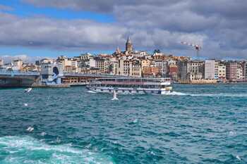 Россия заняла первое место по турпотоку в Стамбул 