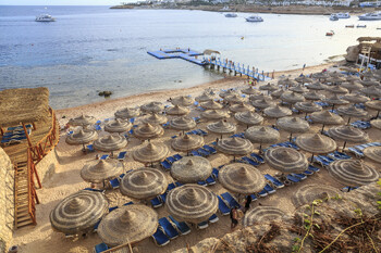 Туроператор «Интурист» расторг контракт с авиакомпанией Red Sea Airlines