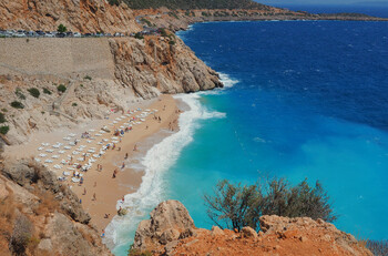 Турпоток из России в Турцию вырос на 45% 