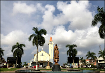 Ангола отменила визы для россиян