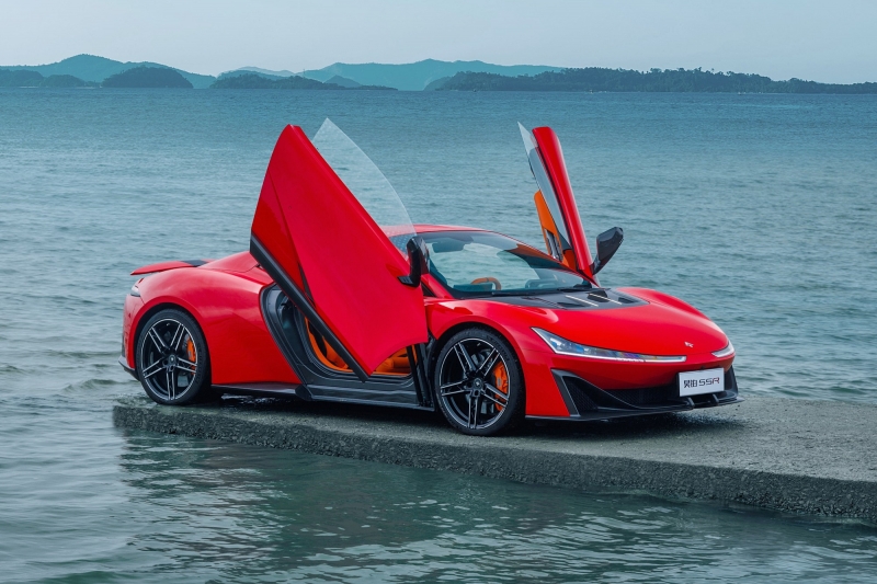 Китайский суперкар GAC Aion Hyper SSR выходит на рынок: 1225 л.с. и 1,9 с до «сотни»