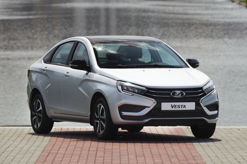 Побогаче и подороже: Lada Vesta получила расширенный список оборудования