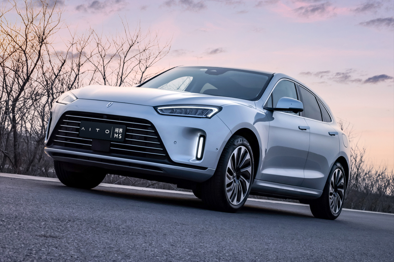 Владелец активов Mercedes-Benz выводит на российский рынок марку AITO