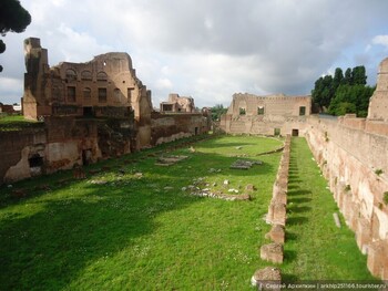 Закрытый на протяжении 50 лет дворец в Риме открыли для туристов