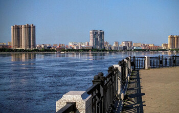 Более ста туристов из РФ застряли на границе с Китаем