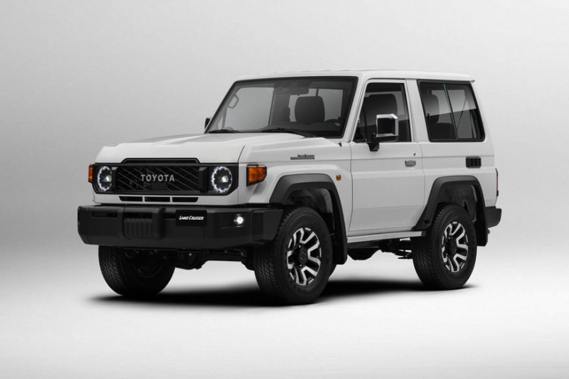 Обновлённый Toyota Land Cruiser 70: теперь и трёхдверный короткий внедорожник