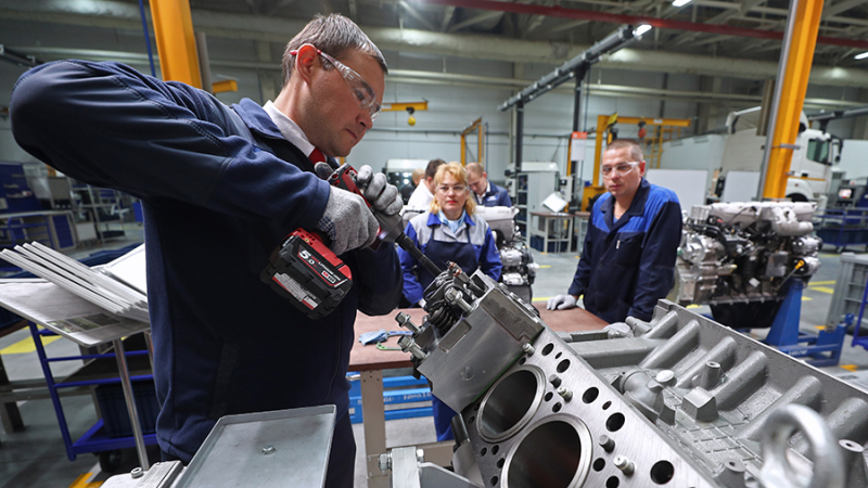 Путин указал на превращение России из «бензоколонки» в самодостаточную страну