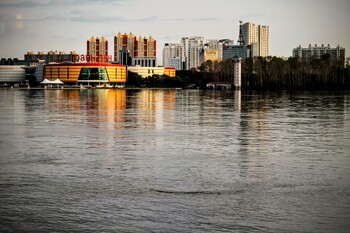 Российские туристы на неделю застряли в китайском Хэйхэ   