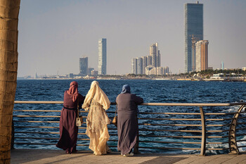 В Саудовской Аравии построят самые высокие, длинные и быстрые американские горки в мире