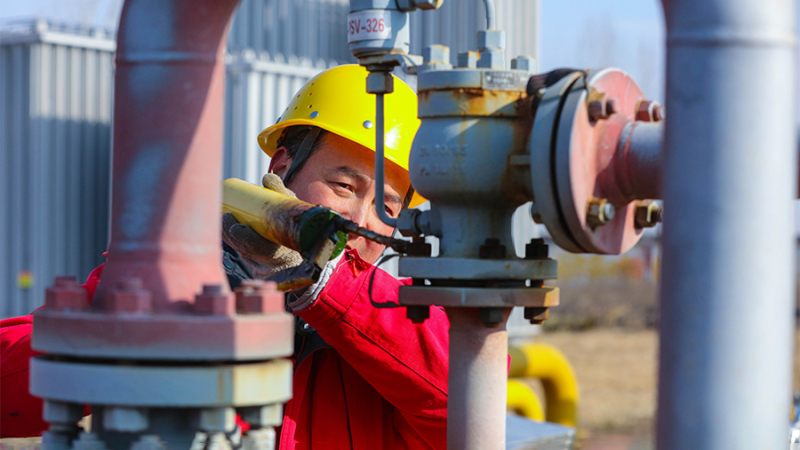 Миллер доложил об увеличении в 1,5 раза поставок газа в Китай в этом году