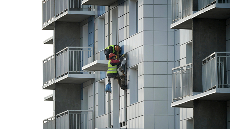 В ЛНР заявили о планах построить к 2028 году 820 тыс. кв. м жилья