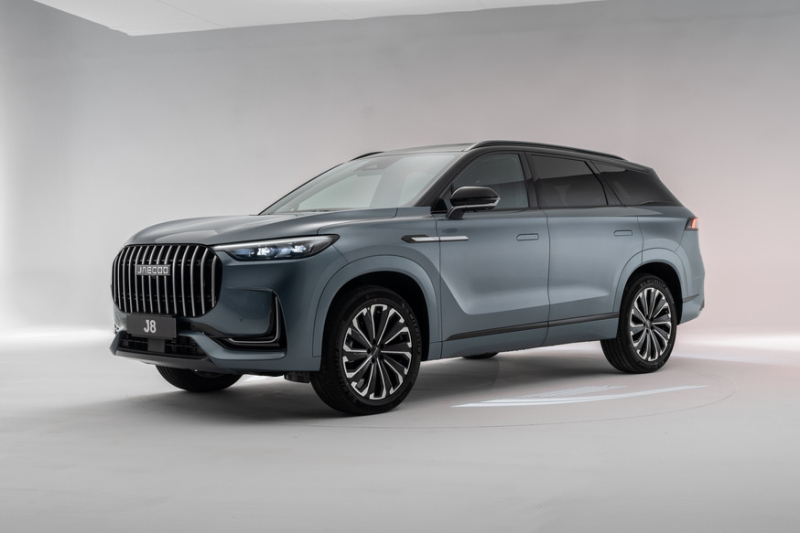 Флагманский кроссовер Jaecoo J8 готовится к старту продаж в России