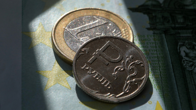 Глава ЦБ Италии предостерег ЕС от использования замороженных активов РФ