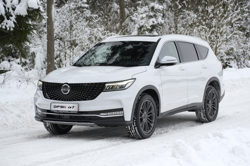 Кросс-купе Dongfeng ix5 и большой полноприводный Dongfeng ix7 получат российскую прописку