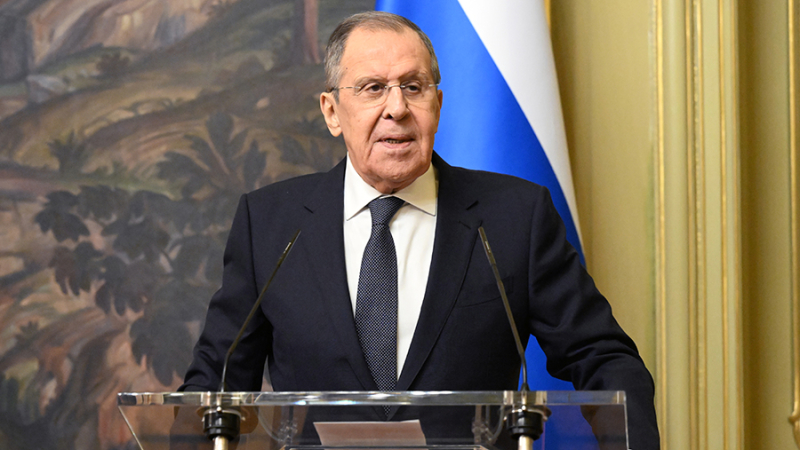 Лавров назвал избавление от зависимости в экономике от Запада задачей на 2024 год