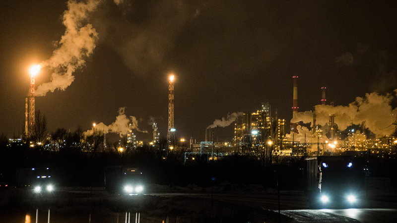 ЛУКОЙЛ сообщил о приостановке работы на нижегородском заводе