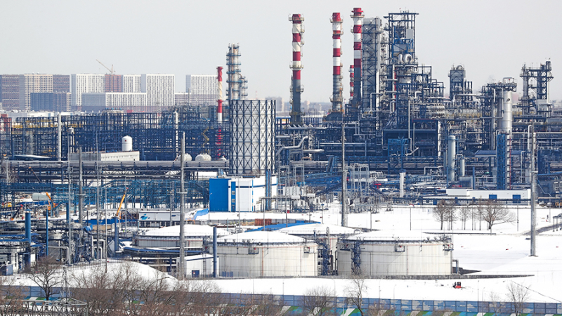 Минэнерго заявило об увеличении производства бензина в 2023 году