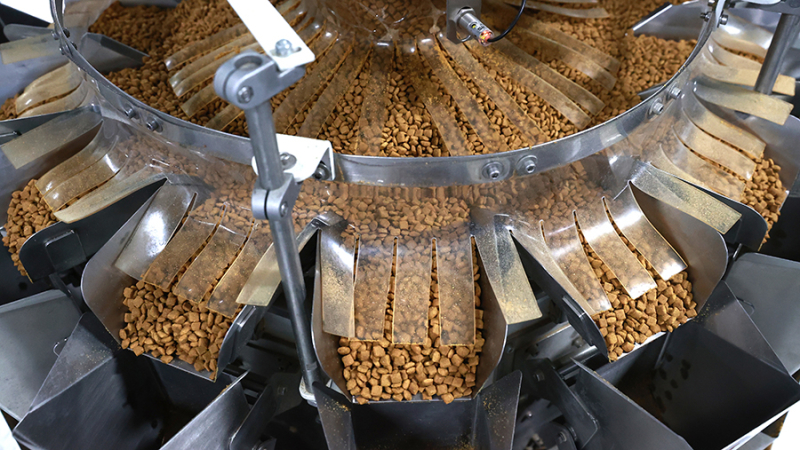 Минсельхоз сообщил о стабильности цен на сырье для производства кормов для животных