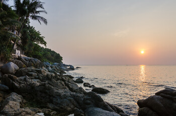 На Пхукете затонул катер с российскими туристами 