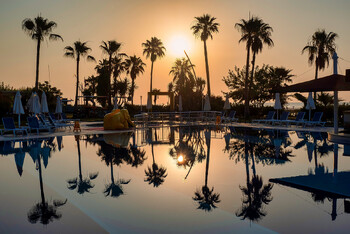 Названы самые популярные у российских туристов страны в 2023 году