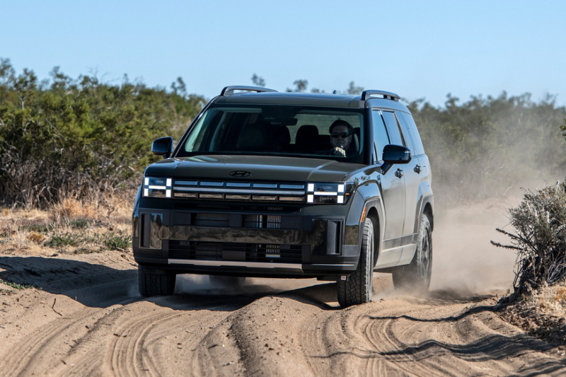 Новый Hyundai Santa Fe вот-вот станет глобальным: объявлены цены для очередной страны