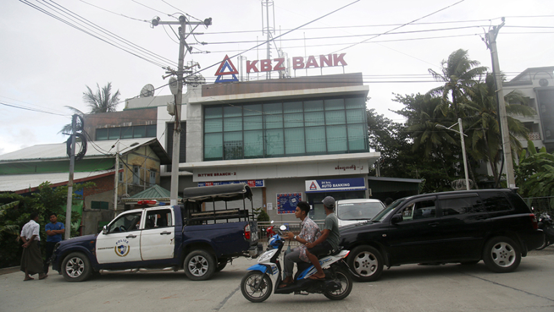 Решетников заявил о подключении банков Мьянмы к российскому аналогу SWIFT