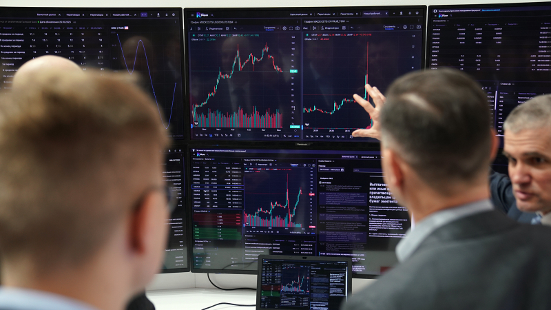 Законный порядок: в РФ планируют усилить контроль за сделками на финрынке