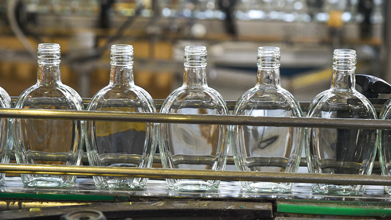 Госдума ужесточила требования к производителям спирта и спиртных напитков