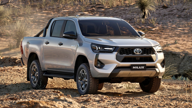 Пикап Toyota Hilux пережил последний рестайлинг перед сменой поколений