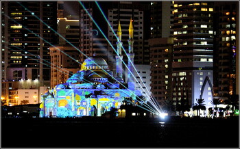 В ОАЭ стартовал Фестиваль света