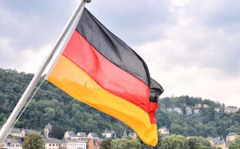 МИД Германии настоятельно рекомендует гражданам отказаться от визитов в Россию