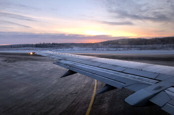 В «Пулково» задержали пассажира из-за шутки о бомбе в сумке коллеги 