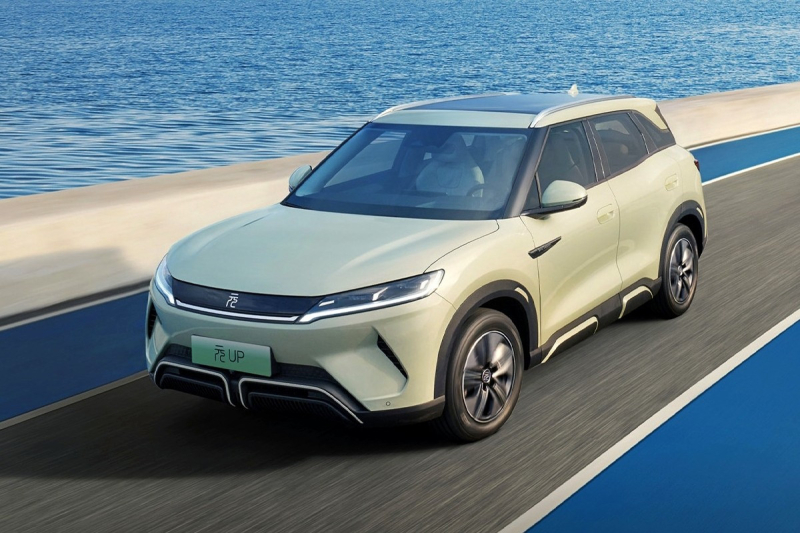 Yuan Up повышает градус: младший кроссовер BYD выходит на рынок по цене Лады Весты