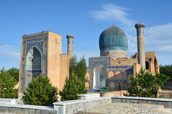 «ЮТэйр» будет летать из Тюмени в Самарканд