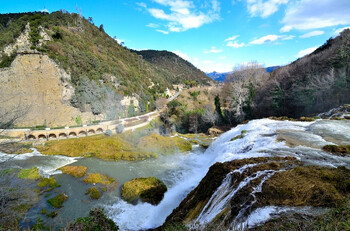 В Италии построили самый высокий в Европе подвесной пешеходный мост 