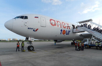 Вылет рейса Пхукет — Сочи задержался из-за неисправности самолёта