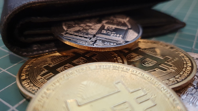 Эксперт спрогнозировал курс биткоина в мае