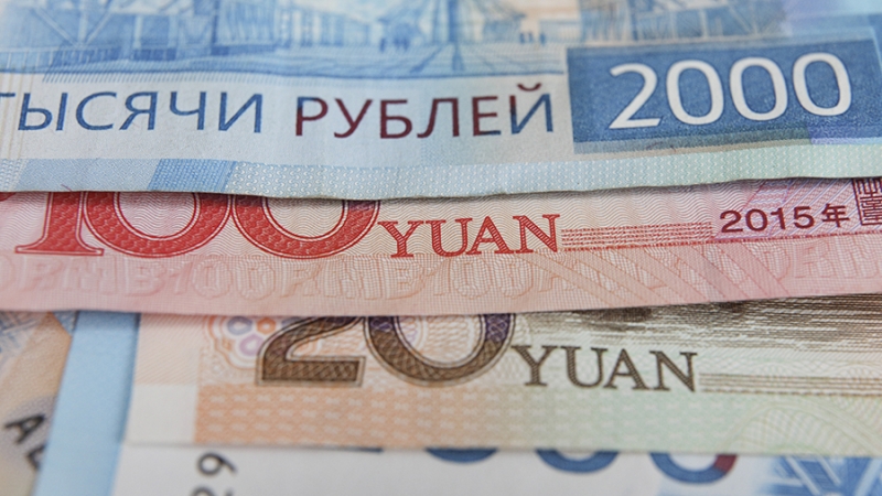 Эксперты объяснили укрепление рубля к юаню