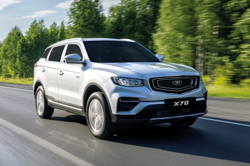 Белорусский кроссовер Belgee X70 в России: дешевле, чем Geely Atlas Pro