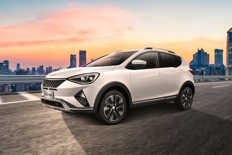 Линейку JAC пополнил стильный бюджетный кроссовер, который уже немного знаком россиянам