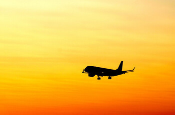 На рейсе Delta Airlines произошло массовое отравление пассажиров  