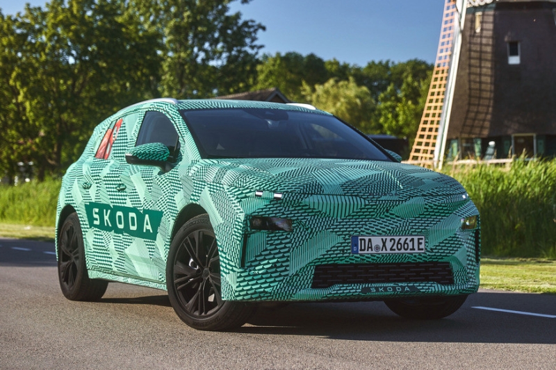 Новый кроссовер Skoda Elroq: фото и подробности