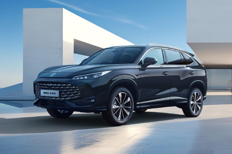 Обещанный России кроссовер MG HS сменил поколение: клон вместо оригинала