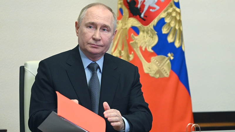 Путин подписал закон об изменении федерального бюджета на 2024 год