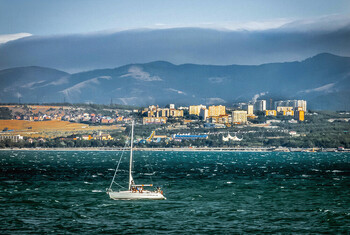В Геленджике затонула парусная яхта 
