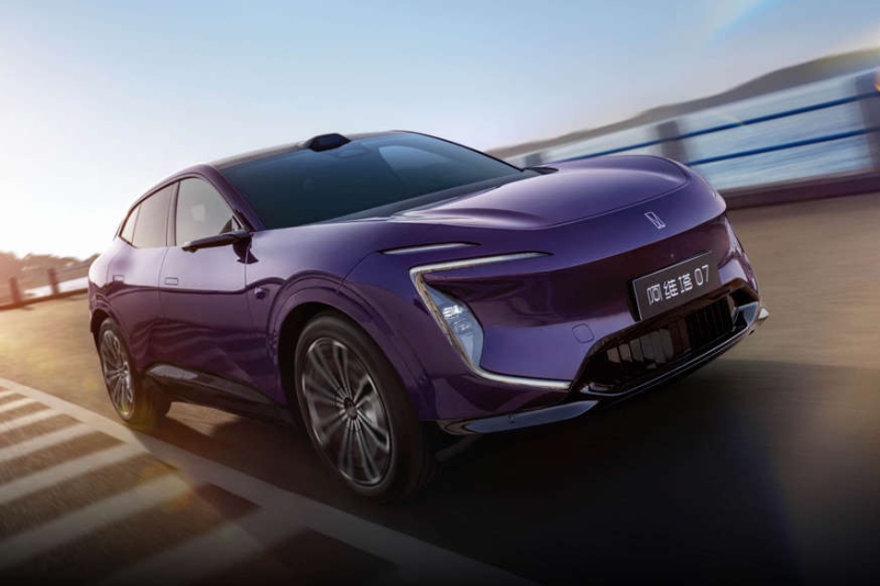 Младший кроссовер Avatr 07 от Changan встал на конвейер