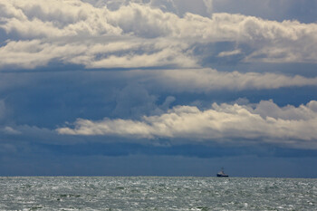В Сочи спасли двух туристов на сапбордах  